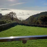 Horizontes Serranos Nyaraló